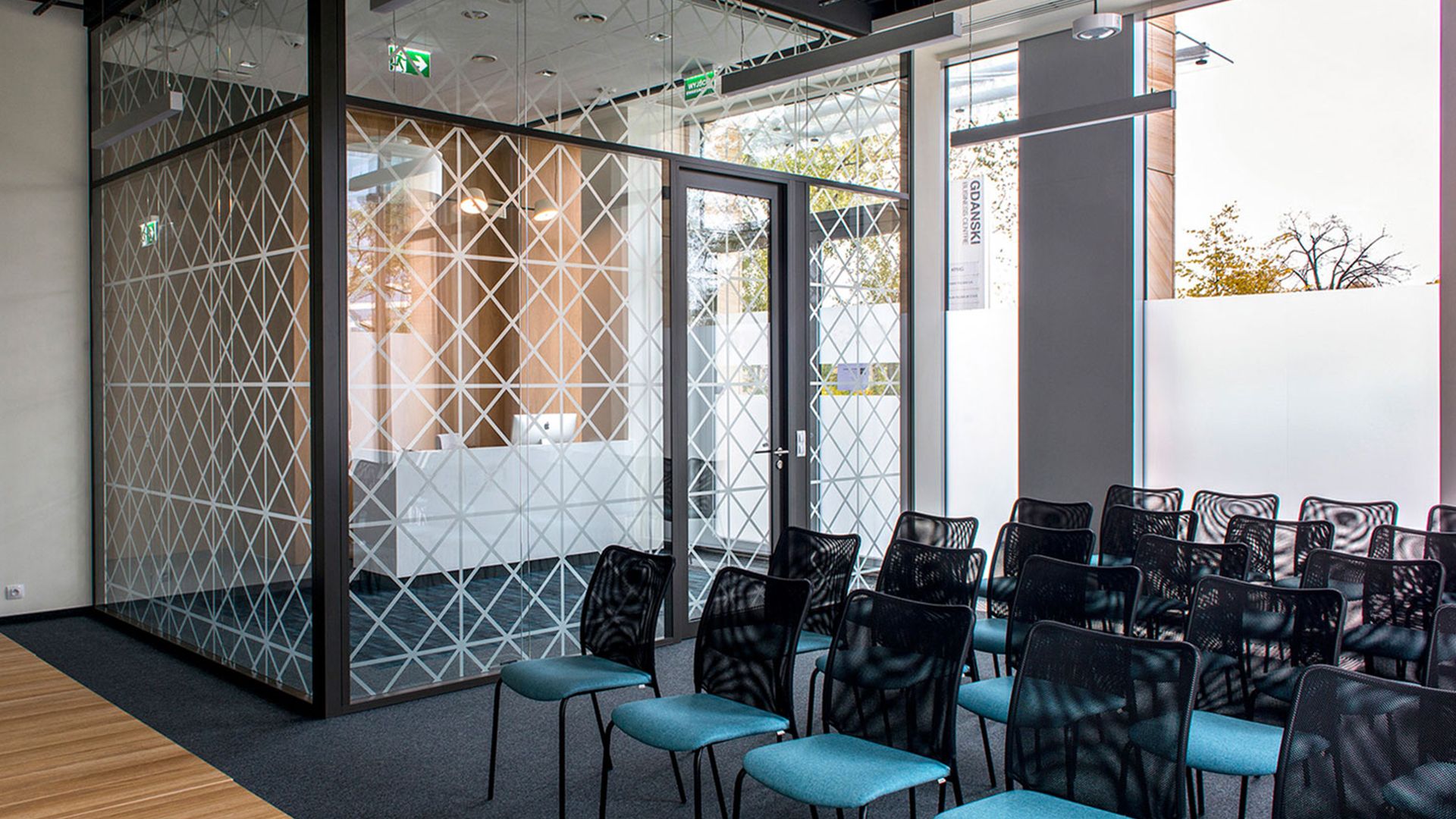 Kreativa – projekt wnętrz biura Uber w Warszawie, sala prezentacyjna